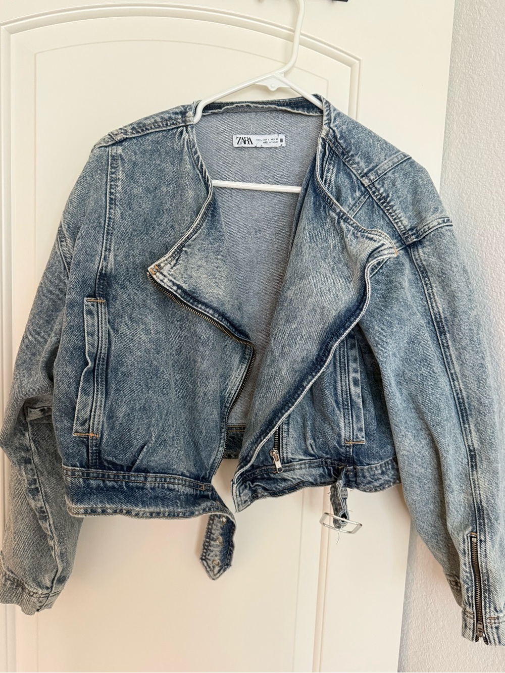 ZARA Light Washed Blue Cropped Denim Moto Jacket
